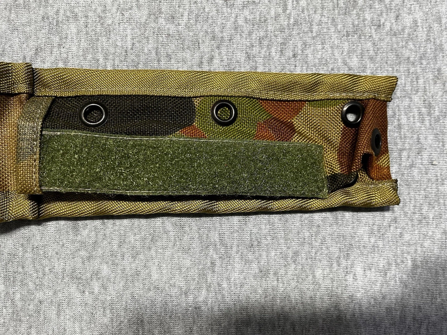 Australian ADF Issued DPCU Torch Pouch