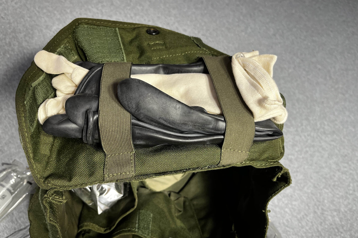 Australian Avon S10 Gas Mask