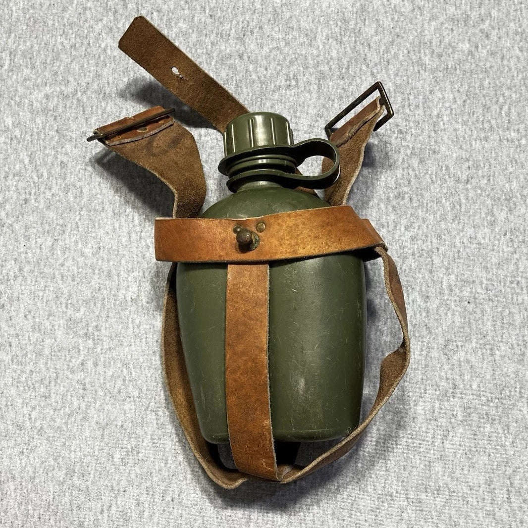 Australian WW1 Pattern 1915 Canteen Holder