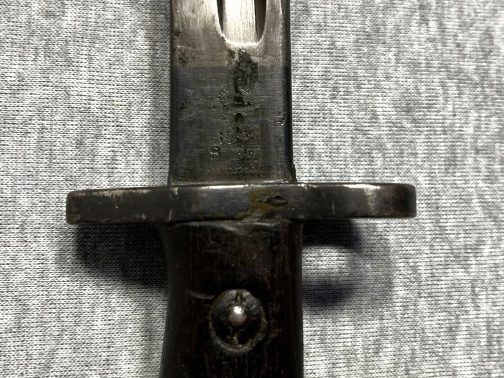 Australian WW2 Issued P1907 SMLE Bayonet With Jungle Paint