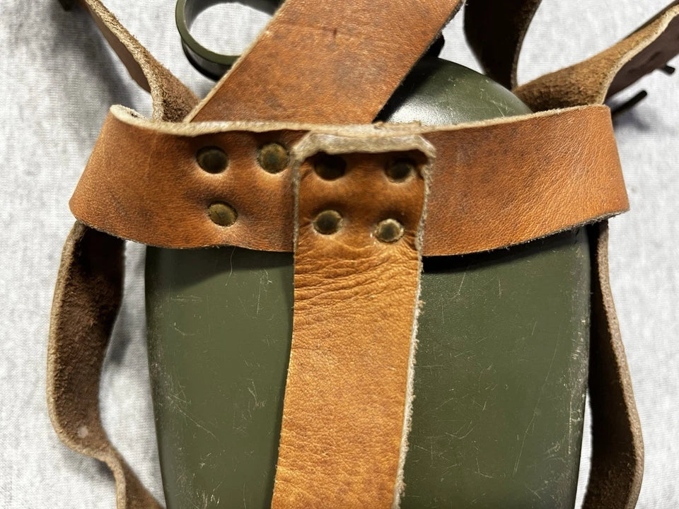 Australian WW1 Pattern 1915 Canteen Holder